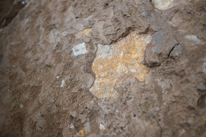 Massive 2,600‑Year‑Old Marble Stele Discovered At Nineveh's Shamash Gate Massive 2,600-Year-Old Marble Stele Discovered At Nineveh's Shamash Gate