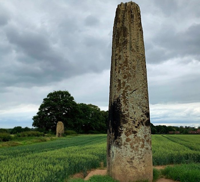 Mysterious Neolithic ‘Devil’s Arrows’ Megaliths Near Boroughbridge, Yorkshire, England Mysterious Neolithic ‘Devil’s Arrows’ Megaliths Near Boroughbridge, Yorkshire, England