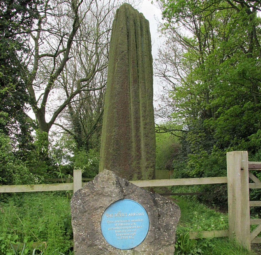 Mysterious Neolithic ‘Devil’s Arrows’ Megaliths Near Boroughbridge, Yorkshire, England Mysterious Neolithic ‘Devil’s Arrows’ Megaliths Near Boroughbridge, Yorkshire, England